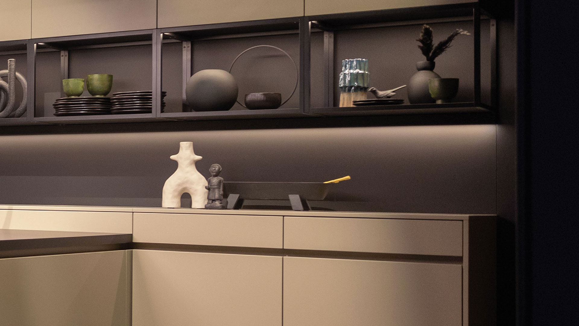 Kitchen Evolution: Blurring the Lines Between Living Spaces!